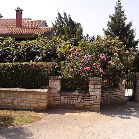 Apartment Slavica Vrvari Porec Luaran gambar