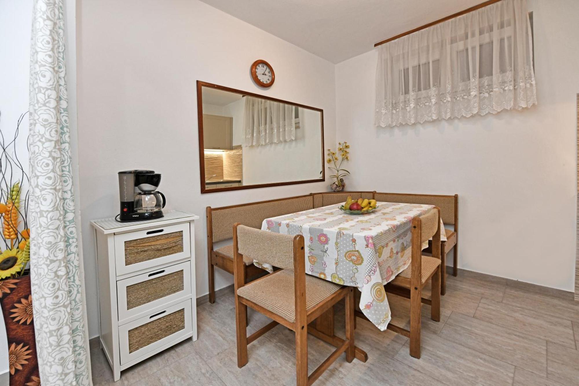 Apartment Slavica Vrvari Porec Bilik gambar