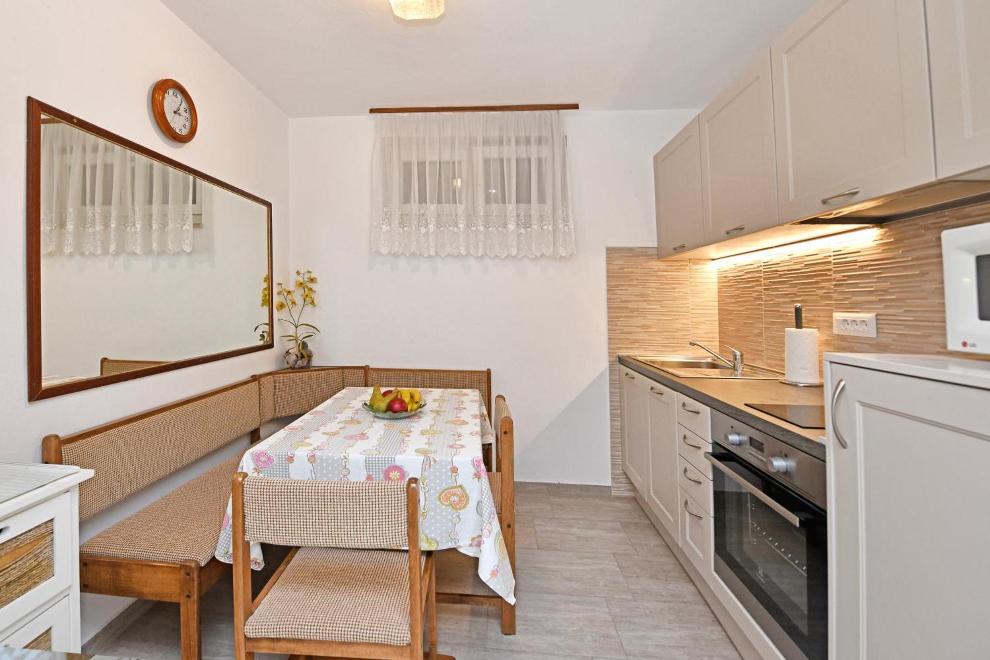 Apartment Slavica Vrvari Porec Bilik gambar