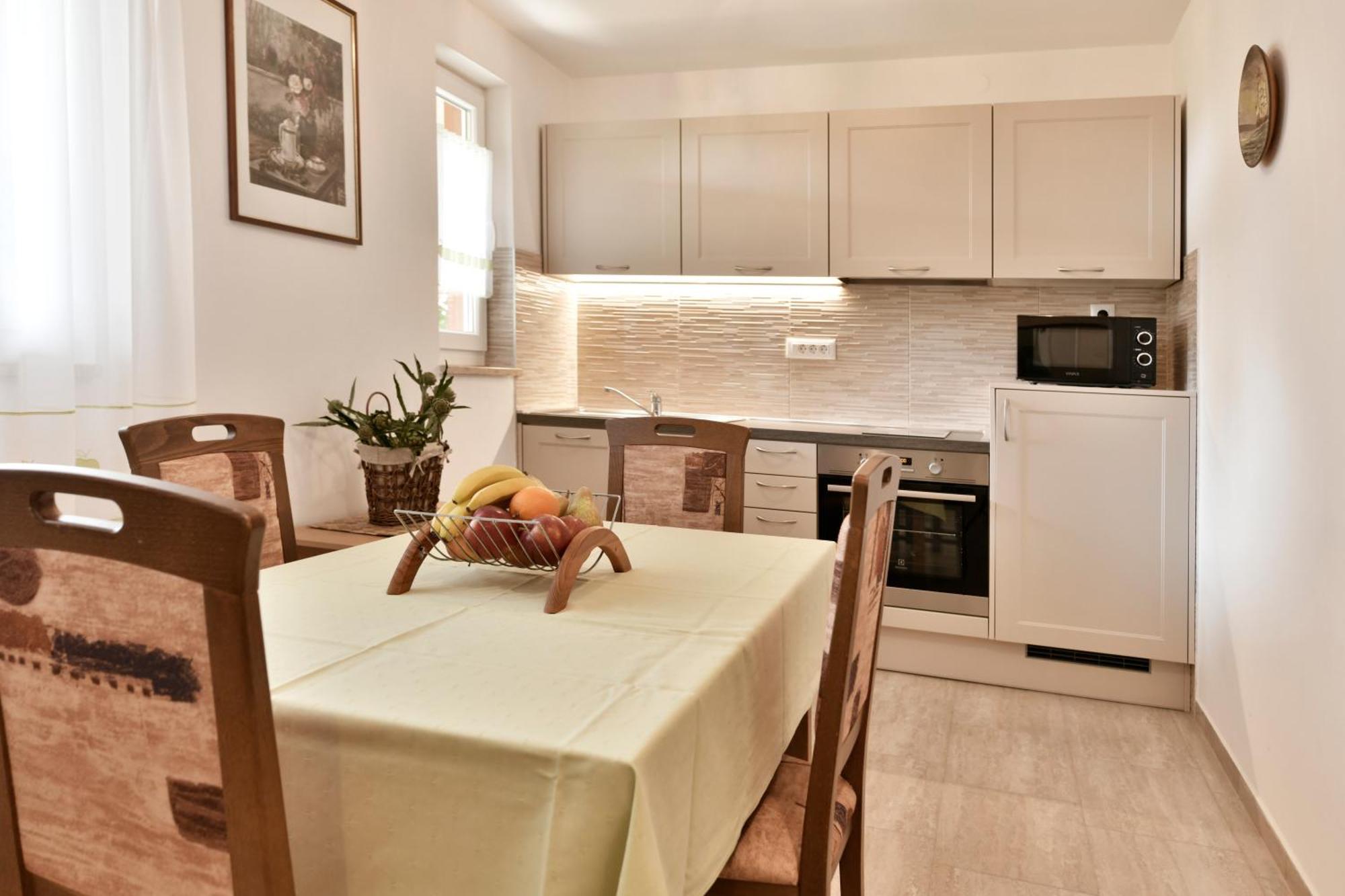 Apartment Slavica Vrvari Porec Bilik gambar